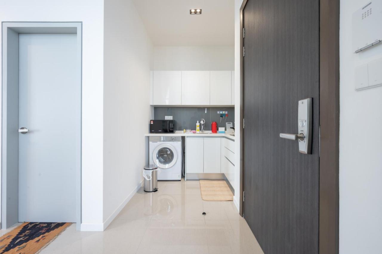 Highpark Suites By Airhost Petaling Jaya Ngoại thất bức ảnh